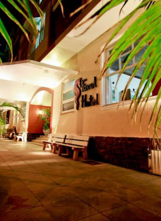 Farol Hotel Torres Eksteriør bilde